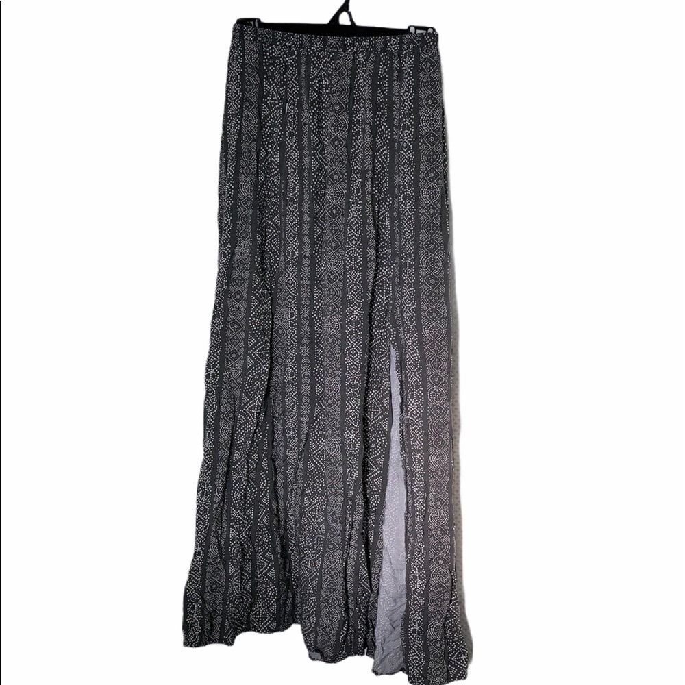 Hollister skirt with leg slit